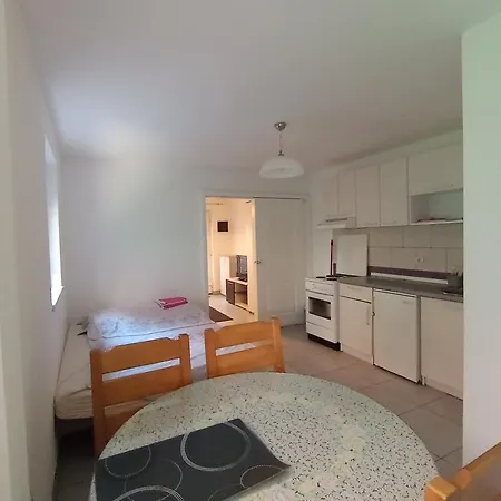 Apartman Smestaj Golubica 1 *