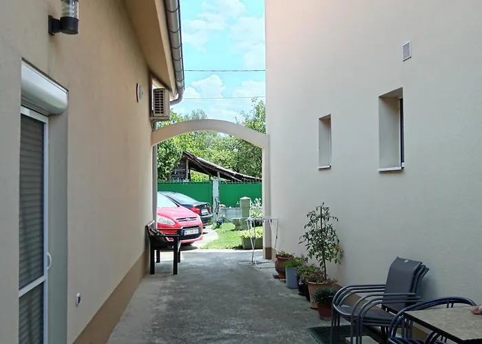 Smestaj Golubica 1 * סוקו בניה